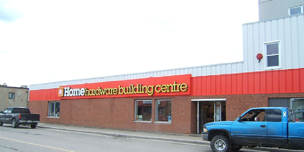 Exterior photo of Collins Home Hardware Building Centre